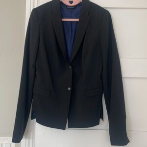 Elie Tahari women’s black blazer